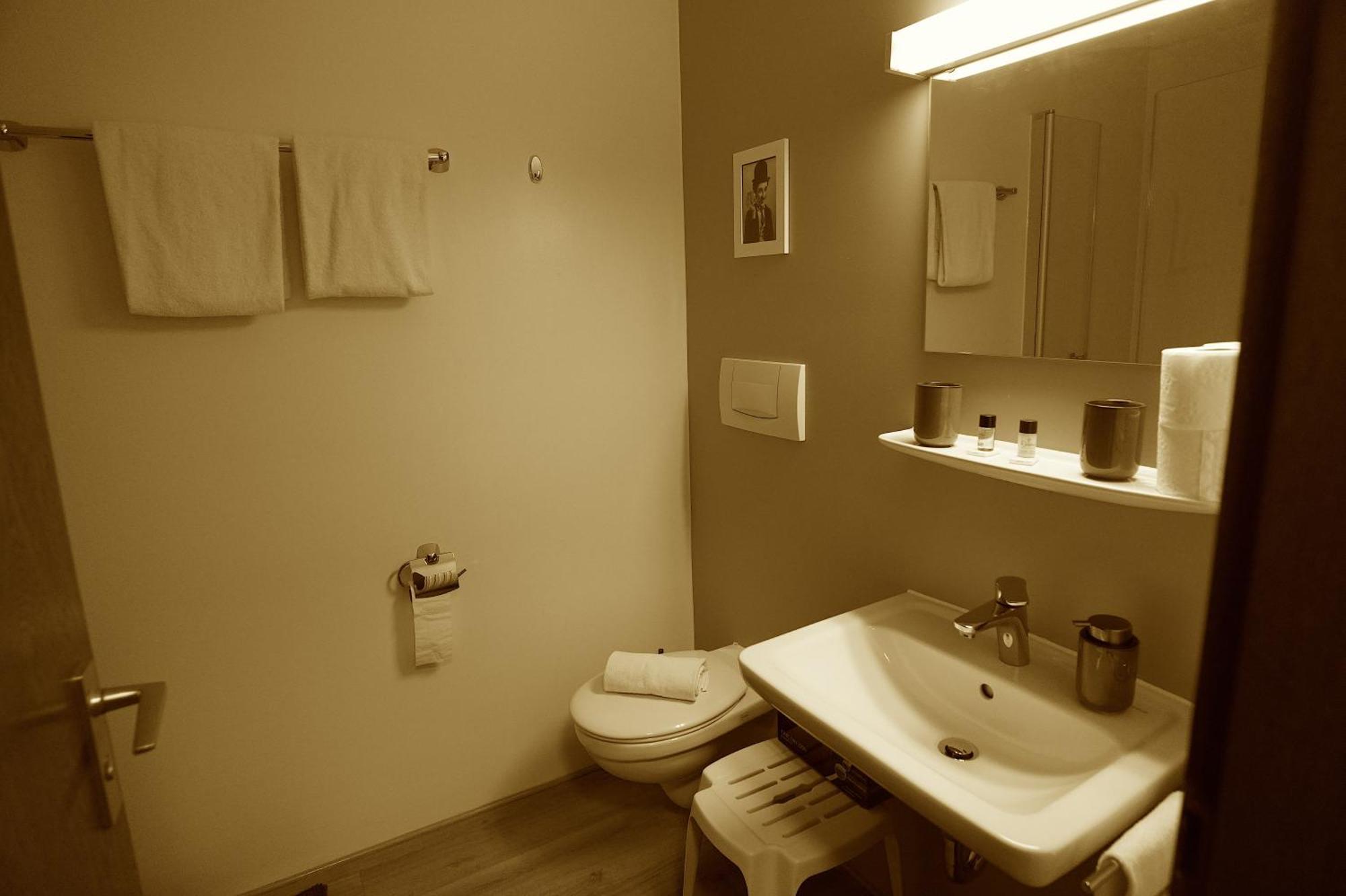 Hallelujah - Wunderschoenes Und Gepflegtes Apartment Mit Bademantelgang Zur Therme 바트그리스바흐 외부 사진